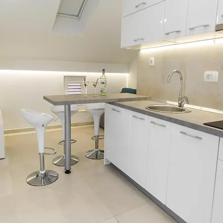 Apartment In Imotski Near Blue Lake * Imotski