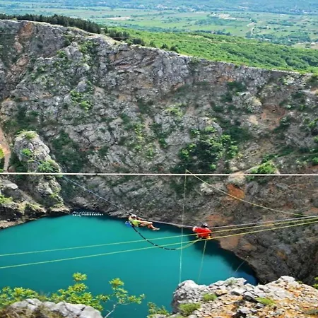 Apartment In Imotski Near Blue Lake Appartement Imotski