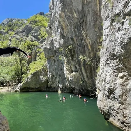 Apartment In Imotski Near Blue Lake *