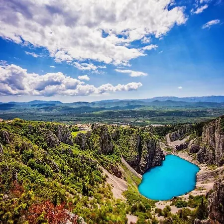 Apartment In Imotski Near Blue Lake * Imotski